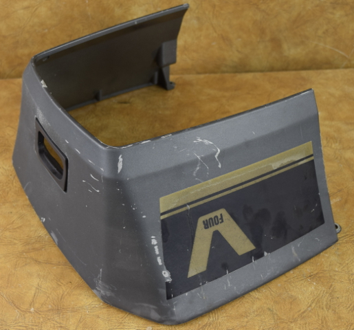 61141-95204-0ED Suzuki 1985-2000 Trim Cover 55 65 75 85 HP