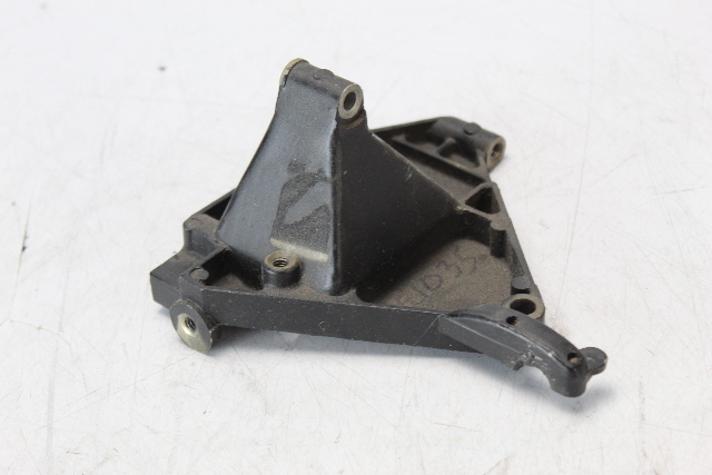 320374 351035 Johnson Evinrude 1976-2005 Port Bracket 20 25 30 35 HP