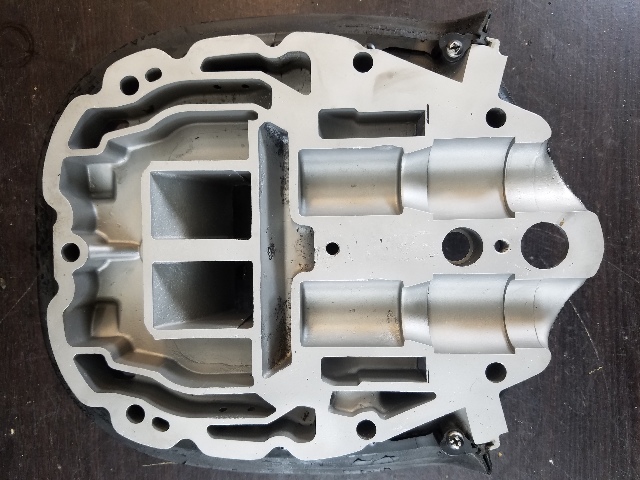 41945A6 C# 86584 Mercury 1976-1988 Exhaust Plate 135 150 175 200 + HP V6