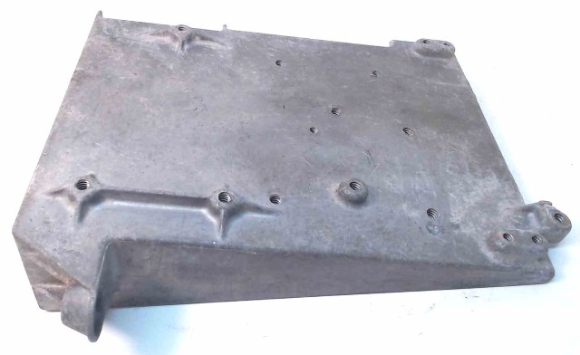 316471 0316471 Johnson Evinrude 1970-1971 Bracket 60 HP 3 Cylinder