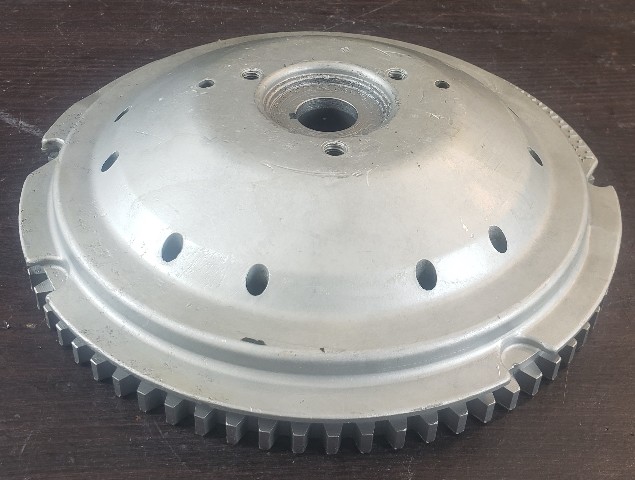 580783 Johnson Evinrude 1969-1971 Flywheel 55 60 HP 73 Teeth 3 Cyl