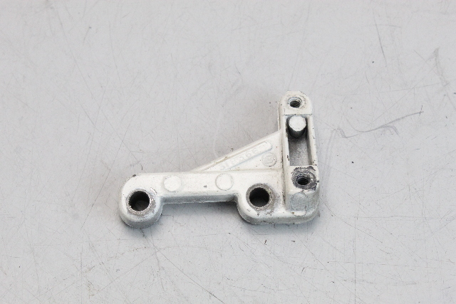 318366 Johnson Evinrude 1973-2001 Fuel Pump Mounting Bracket 60 65 70 75 HP