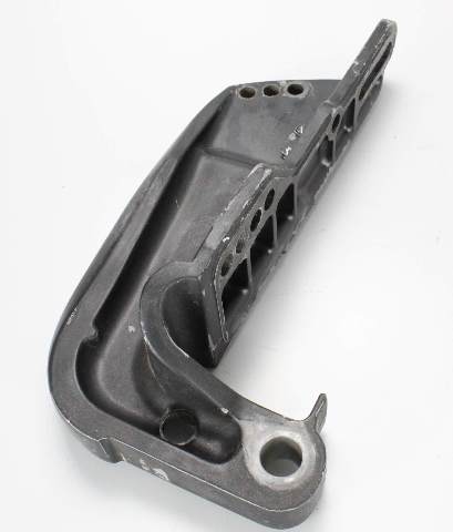 344104 333622 Johnson Evinrude 1989-01 PORT Stern Bracket 25 35 40 48 50 60 HP
