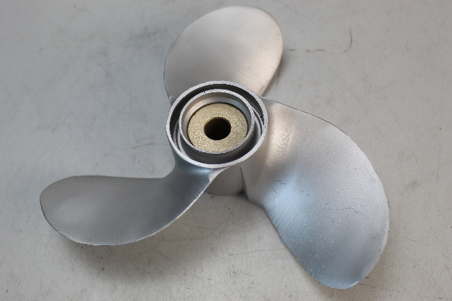 322011D1 322011 Johnson Evinrude 9-1/4 x 11 3 Blade ALUM Propeller 6 MTH HUB WTY