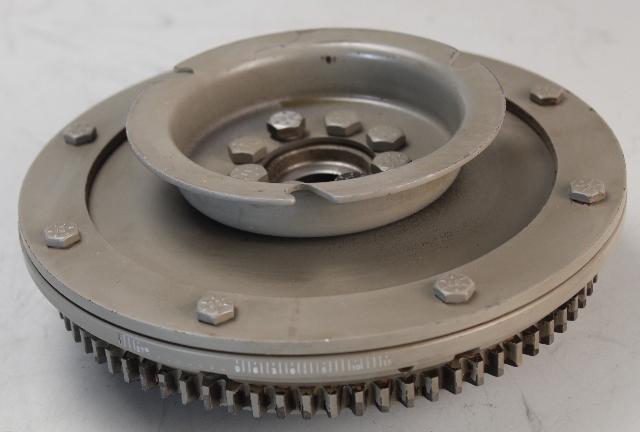 7912A12 Mercury 1984-1989 Electric Flywheel Assembly 35 HP 2 Cylinder 77T