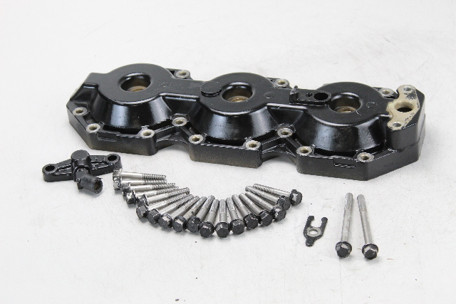 812851A2 Mercury 1994-2001 Cylinder Head 225 250 HP 3.0L V6 EFI
