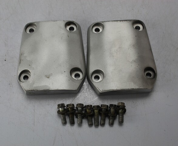 338741 Johnson Evinrude 1993-12 Lower Mount Bracket Set 80 90 115 130 135 +  HP