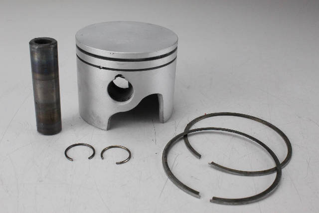 437410 Johnson Evinrude 1986-1994 Piston & Hardware 60 65 70 HP CLEAN