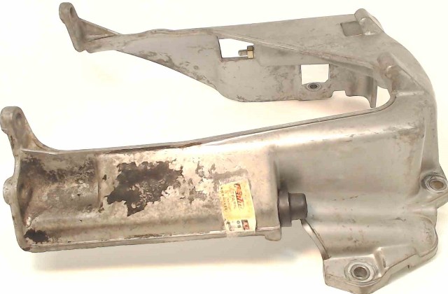 52468 Mercury  Mariner 1970-1986 Rear Top Cowl Support  75 80 85 HP 4 cylinder