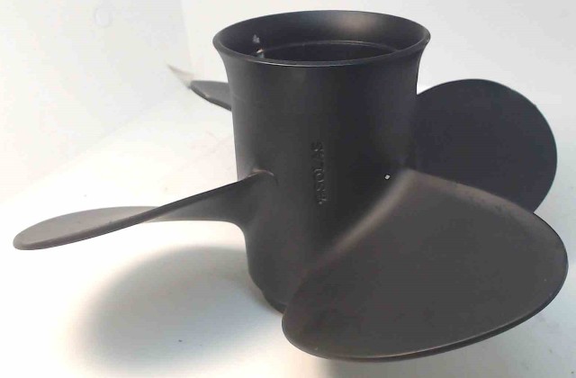 3213-102-11 Solas 10.2 X 11 RH 4-Blade Propeller fits Yamaha 20 25 30 HP 10 Spl