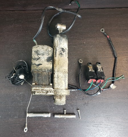 Mercury 1988 & UP Power Tilt Trim Lift 75 90 100 115 120 125 HP 1 YEAR WARRANTY