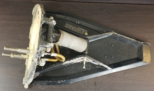 Kiekhaefer Trim Tab With Ram 22" x 13.5"