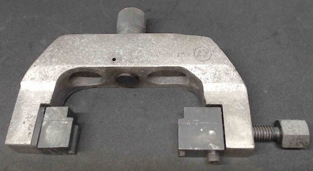 396749 0396749 OMC Johnson Evinrude Rod Cap Alignment Tool
