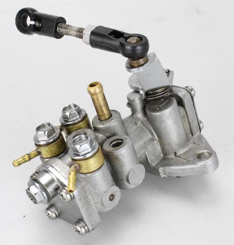 16100-95503 16100-95500 Suzuki 1980-1987 Oil Pump DT 75 85 HP 2 Stroke