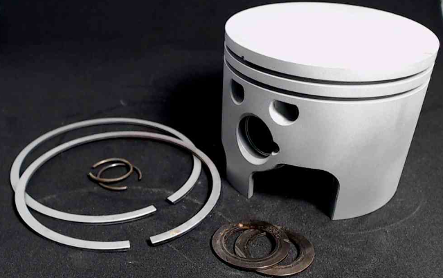 C# 785-854687 Mercury 2 Ring Starboard Standard Piston REFURBISHED