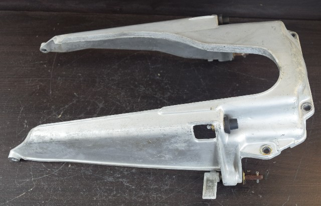39239 Mercury Rear Bracket Top Cowling Support 95 110 HP