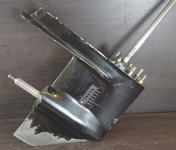 Mercury 1980-1997 20" Lower Unit 35 40 45 50 60 70 HP 2 3 4 Cylinder 1 YEAR WTY!