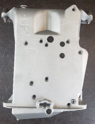 47904A2 Mercury 1970 Front Cowl Support Bracket 50 HP 4 Cylinder