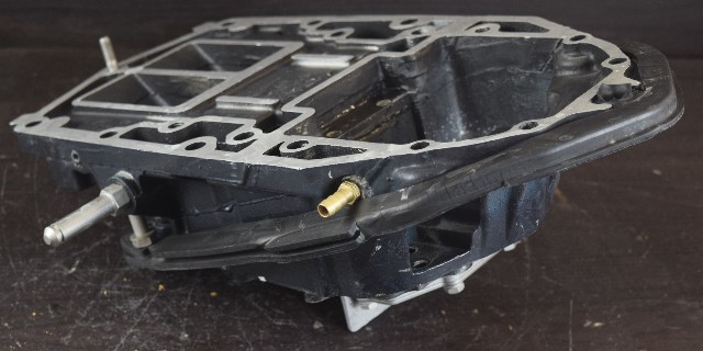 5001299 C# 845051 Johnson Evinrude 1993-2001 Adapter Plate 185 200 225 250 HP