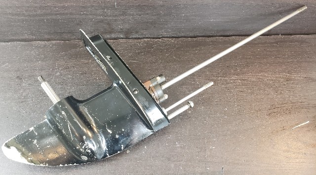 Mercury 1970-1975 20" Lower Unit 7.5 9.8 HP 2 cylinder FOR PARTS OR REPAIR!