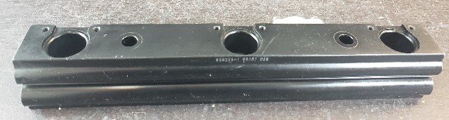 858259A1 Mercury 2000 STBD Fuel Rail Assembly NO INJECTORS 200 225 HP V6 DFI