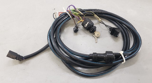Mercury 15' External Wiring Harness 7 Pin Plug W/ 2 Keys | Southcentral