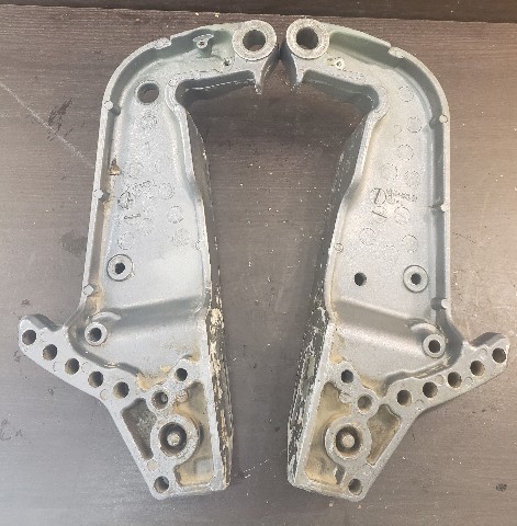 6H1-43111-01-8D 6H1-43112-00-8D Yamaha 2006 & UP Bracket Set 90 HP 2-Stroke