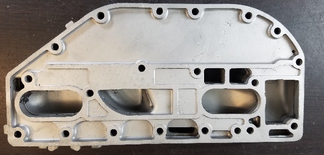 323691 Johnson Evinrude 1979-1988 Exhaust Manifold 60 65 + HP 3 Cylinder