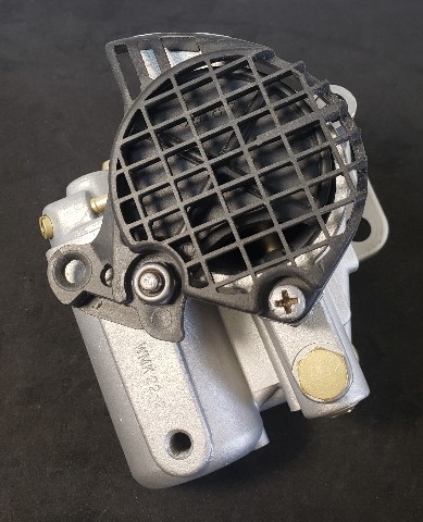 WMK-22-2 Mercury 1973-1978 Middle Carburetor Assembly 150 (1500) HP REBUILT!