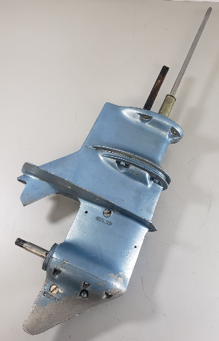 1968-1977 Johnson Evinrude 20" Splitcase Lower Unit 18 20 25 HP FOR PARTS/REPAIR