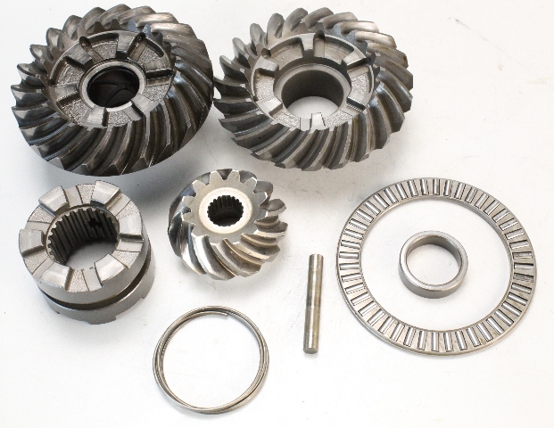 57300-92801 57621-92J00 Suzuki 2002-11 Gear Set W/ Clutch Dog DF 140 HP 4 Stroke