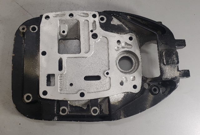 819079 Force 1991-98 Spacer Plate 70 75 HP 3 Cyl