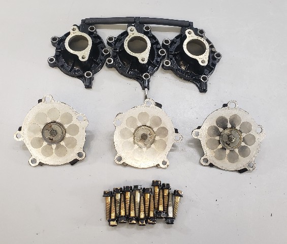 429672 42963A11 Mercury Induction Manifold & Reeds 65 75 90 HP 3 Cyl