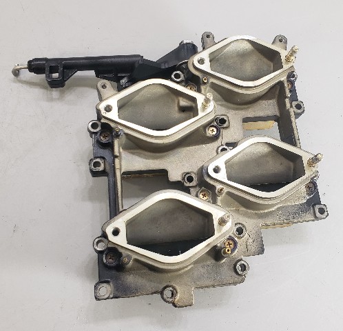 394322 396201 Johnson Evinrude 1985-93 Intake Manifold W/Reeds 120 HP ONLY V4