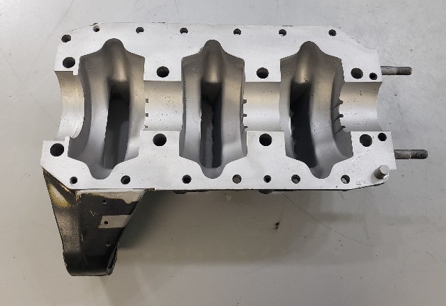 817861A7 Mercury Force 1984-1989 Front 1/2 Cylinder Block 85 HP 3 Cyl 2 Stroke