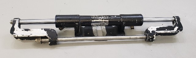 HC5342 SeaStar Front Outboard Mount Cylinder