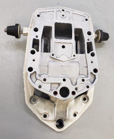 395119 Johnson Evinrude 1985-1987 Exhaust Housing Adapter 120 140 HP V4