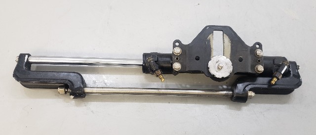 HC5340-42 SeaStar Front Outboard Mount Cylinder FOR PARTS OR REPAIR