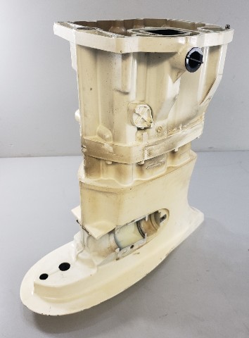 5033559 Evinrude Johnson 2003 XL Exhaust Housing & Oil Pan 90 115 140 HP 4 stroke