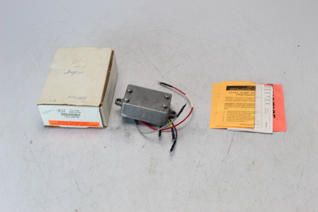 193-4476 CDI 585001 Johnson Evinrude 1994-00 Voltage Regulator 40 50 60 + HP NEW