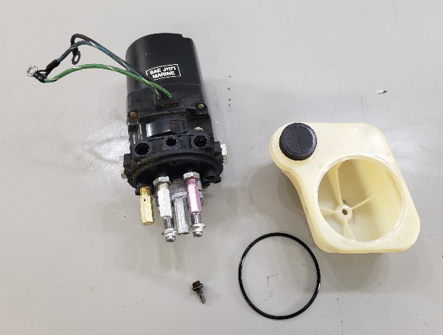 TESTED! Mercruiser 2 Line 3-wire Power Trim Motor Pump with Reservoir Assembly