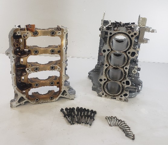 12000-ZY6-415ZA Honda Pre-1997 & Later Empty Powerhead Block 115 135 150 HP