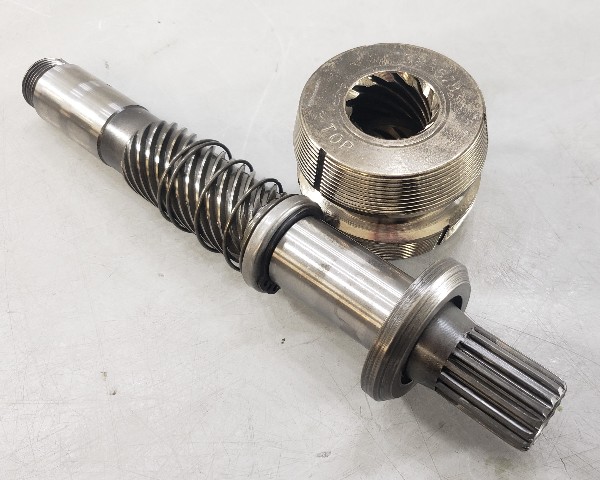 3852292 OMC Volvo Penta 1994-98 Upper Driveshaft 3.0 4.3 5.0 5.7 5.8 7.4+ Liters