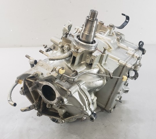 389492 Johnson Evinrude 1979-1980 Powerhead 25 35 HP 2 Cylinder 120/120 Readings