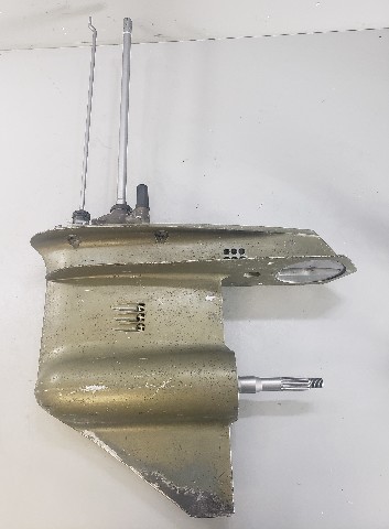 1 YEAR WARRANTY 1973-Mid '75 Johnson Evinrude 20" Lower Unit 60 65 70 HP 3 cyl