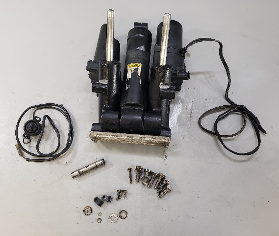 1 YEAR WARRANTY! 1992 & UP Mercury 2-wire Power Trim 135-300 HP  V6 & Optimax