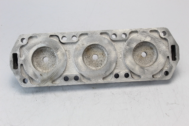 15221A5 Mercury 1976-1990 Cylinder Head 135 150 175 200 HP V6 REFURBISHED