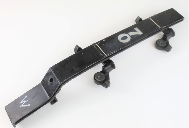 42965A1 C# 42964 Mercury 1987-93 Front Cowl Bracket 70 75 80 90 HP 3 cyl
