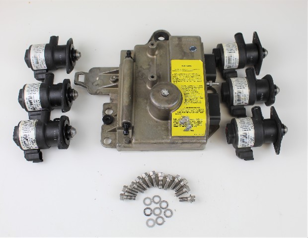586496 5004477 Johnson Evinrude 1999 FICHT ECU & Injectors 150 HP 1 YEAR WTY!