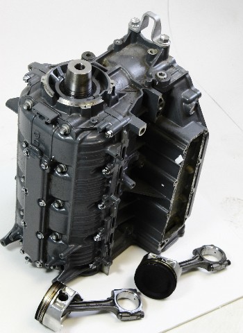 11300-92J10 Suzuki 2004-2006 Rebuildable Powerhead DF 140 HP Inline 4 4-Stroke